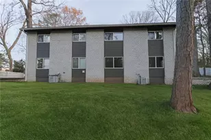 1277 Goodwin Rd NE, Atlanta, GA 30324 - Photo 17