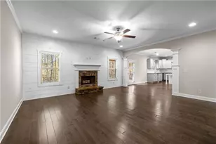 105 Turnberry Trce, Sharpsburg, GA 30277 - Photo 9