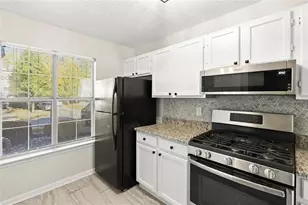 3284 Long Iron Pl, Lawrenceville, GA 30044 - Photo 5