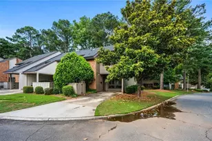 2471 Cedar Brook W, Marietta, GA 30067 - Photo 27