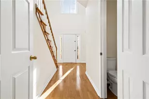 215 Shoreline Dr, Fayetteville, GA 30215 - Photo 3