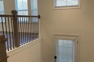 2228 Fern Pk Dr, Atlanta, GA 30341 - Photo 5