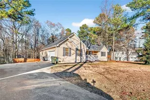 408 Strathmore Dr, Sharpsburg, GA 30277 - Photo 39