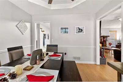 408 Strathmore Drive, Sharpsburg, GA 30277 - Photo 13