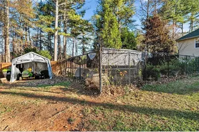 408 Strathmore Drive, Sharpsburg, GA 30277 - Photo 43