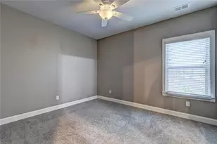 4527 Bridgeway Rd, Atlanta, GA 30331 - Photo 35