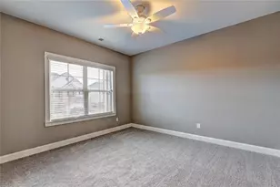 4527 Bridgeway Rd, Atlanta, GA 30331 - Photo 37