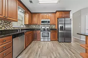 2878 Calhoun Square, Suwanee, GA 30024 - Photo 17