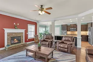 522 Thomas Dr, Loganville, GA 30052 - Photo 17