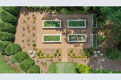 4725 Northside Drive, Sandy Springs, GA 30327 - Photo 9