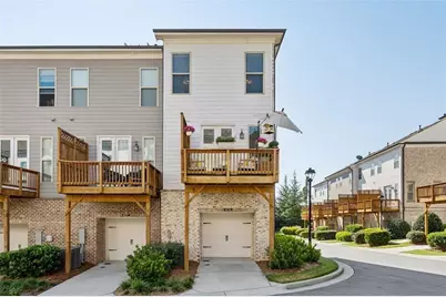 4219 Deming Circle, Sandy Springs, GA 30342 - Photo 5