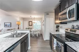 509 Cypress Pointe St, Johns Creek, GA 30022 - Photo 7