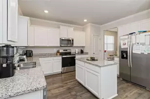 6048 Providence Dr, Union City, GA 30291 - Photo 15