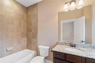 427 Alderwood St, Atlanta, GA 30328 - Photo 27