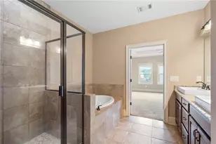 427 Alderwood St, Atlanta, GA 30328 - Photo 23