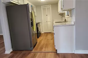 1336 Fairridge Cir SW, Marietta, GA 30008 - Photo 7