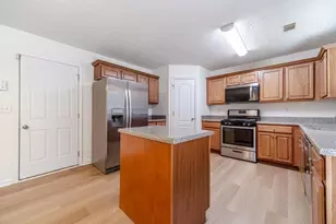 4523 Grove Lake St, Loganville, GA 30052 - Photo 9