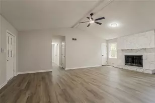 4507 Laurie Ln, Powder Springs, GA 30127 - Photo 9