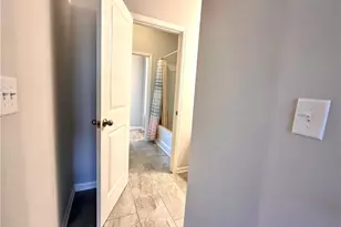 7043 Lancaster Xing, Flowery Branch, GA 30542 - Photo 33