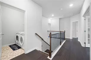 7043 Lancaster Xing, Flowery Branch, GA 30542 - Photo 19