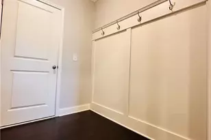 7043 Lancaster Xing, Flowery Branch, GA 30542 - Photo 15