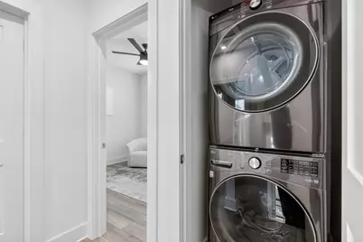 4455 Dandelion Lane, Atlanta, GA 30342 - Photo 23