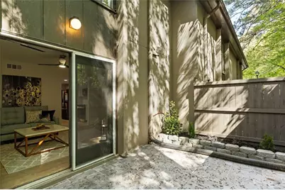 72 Ivy Parkway NE, Atlanta, GA 30342 - Photo 19