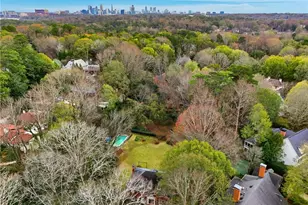 956 W Wesley Rd NW, Atlanta, GA 30327 - Photo 43