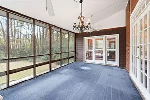 956 W Wesley Rd NW, Atlanta, GA 30327 - Photo 33