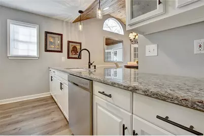 93 Greentree Drive, Newnan, GA 30265 - Photo 11