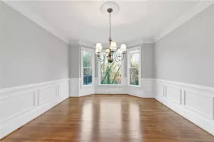 10685 Oxford Mill Cir, Alpharetta, GA 30022 - Photo 17