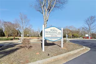 6221 Greenstone Cir, Hoschton, GA 30548 - Photo 27