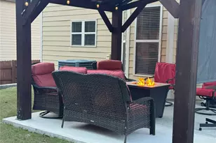 7701 Stone Meadow Trail, Lithonia, GA 30058 - Photo 17