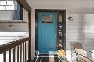 778 Brownlee Ln, Lawrenceville, GA 30044 - Photo 3