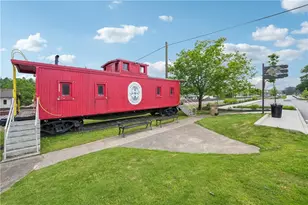 5525 Coalie Trce, Flowery Branch, GA 30542 - Photo 27