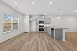 102 Jacobs Farm Ln, Lawrenceville, GA 30045 - Photo 11