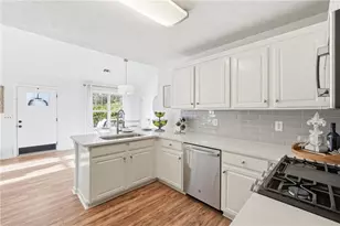 3920 Maple Valley Dr, Cumming, GA 30040 - Photo 15