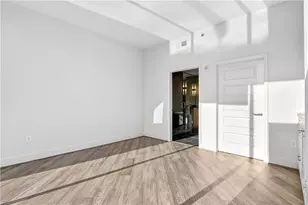 1080 Peachtree St NE, Atlanta, GA 30309 - Photo 25