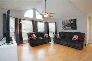 905 Wentworth Ct, Alpharetta, GA 30022 - Photo 3