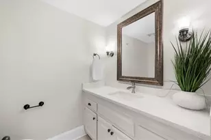 10155 Cres Hill Ln, Roswell, GA 30076 - Photo 23