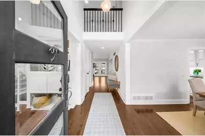 10155 Cresent Hill Lane, Roswell, GA 30076 - Photo 13