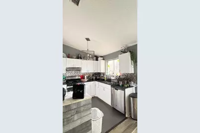 662 Brandlwood Way NW, Lilburn, GA 30047 - Photo 3