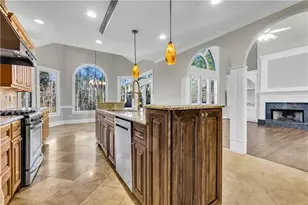 8155 St Marlo Country Club Pkwy, Duluth, GA 30097 - Photo 25