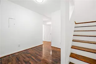 10895 Glenbarr Dr, Johns Creek, GA 30097 - Photo 27