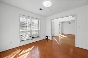 545 Sterling Pointe Ct, Lawrenceville, GA 30043 - Photo 7