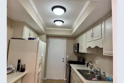 6851 Roswell Rd #O24, Sandy Springs, GA 30328 - Photo 7