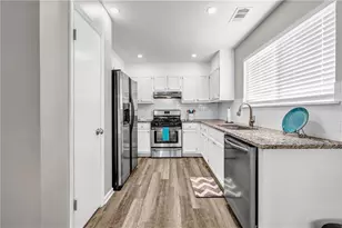 8413 Glenwoods Terrace, Riverdale, GA 30274 - Photo 9