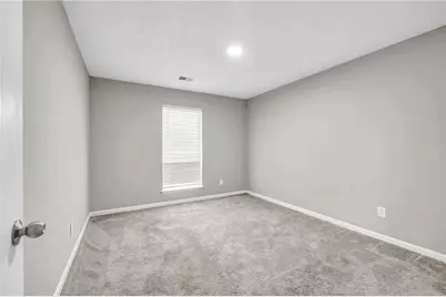 8413 Glenwoods Terrace, Riverdale, GA 30274 - Photo 19