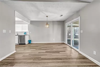 8413 Glenwoods Terrace, Riverdale, GA 30274 - Photo 5