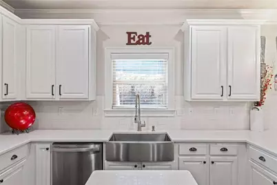 4451 Ivy View Court, Loganville, GA 30052 - Photo 13